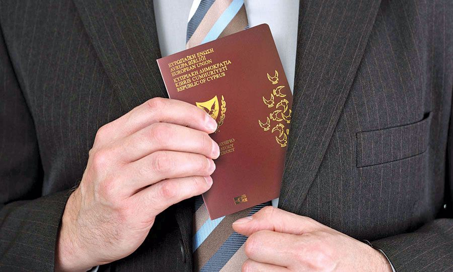 Κομισιόν: Αναμένει διώξεις για τα κυπριακά «χρυσά διαβατήρια»
