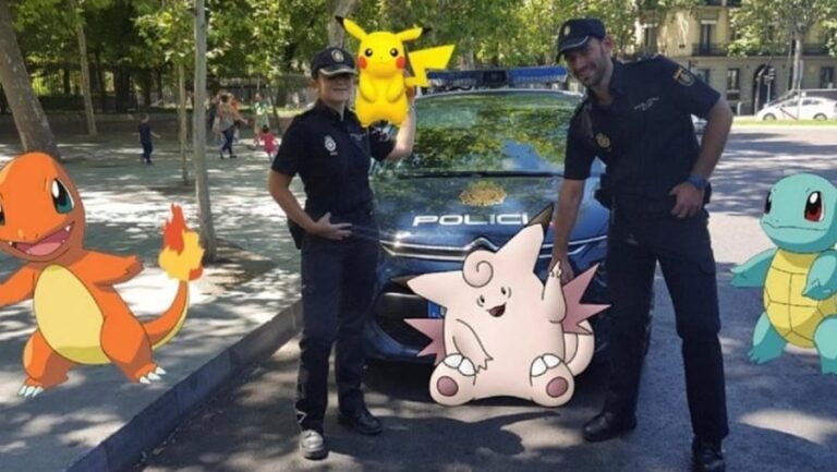 Αστυνομικοί απολύθηκαν γιατί κυνηγούσαν Pokemon
