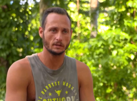 Survivor: Ποινική δίωξη για ασέλγεια στον Κατσαούνη. Τον διώχνουν από το ριάλιτι επιβίωσης