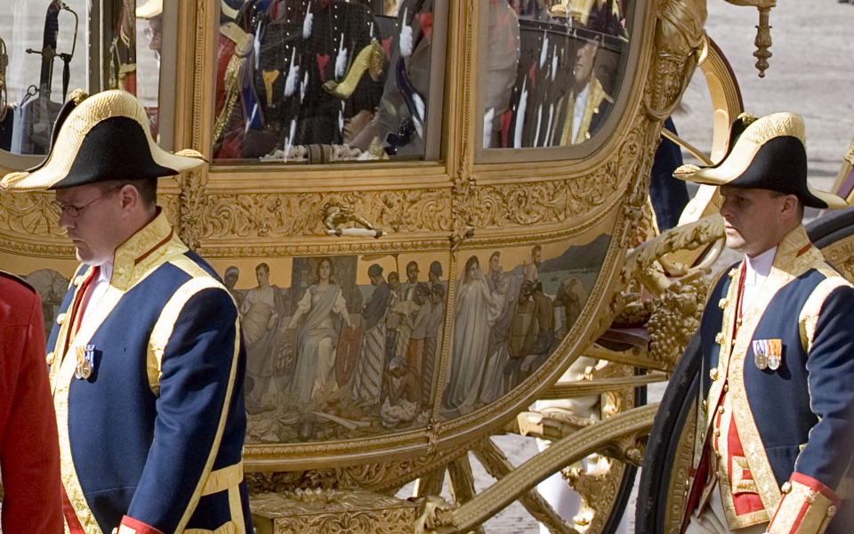 Ολλανδία: Στοπ στην χρυσή βασιλική άμαξα λόγω ρατσιστικής διακόσμησης