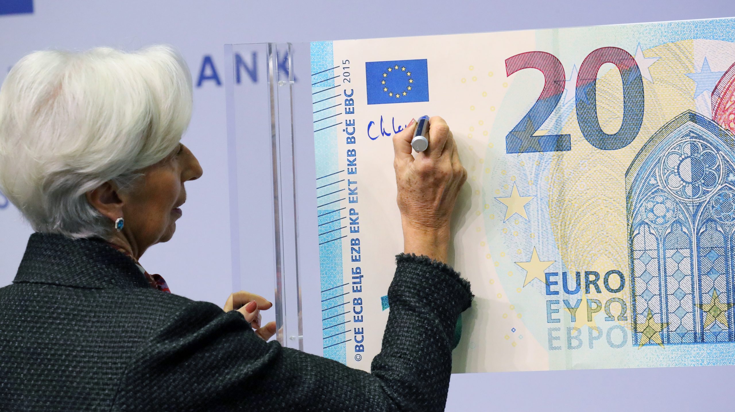Ευρώ: Τι προβλέπεται για το ευρωπαϊκό νόμισμα το 2022