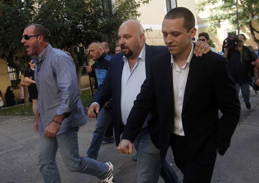 Aποφυλακίζεται ο χρυσαυγίτης πρώην βουλευτής, Νίκος Μίχος