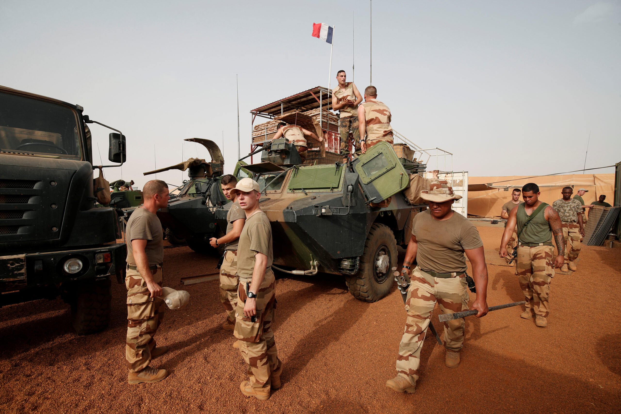 Η Γαλλία αποσύρει τα στρατεύματά της από το Μάλι