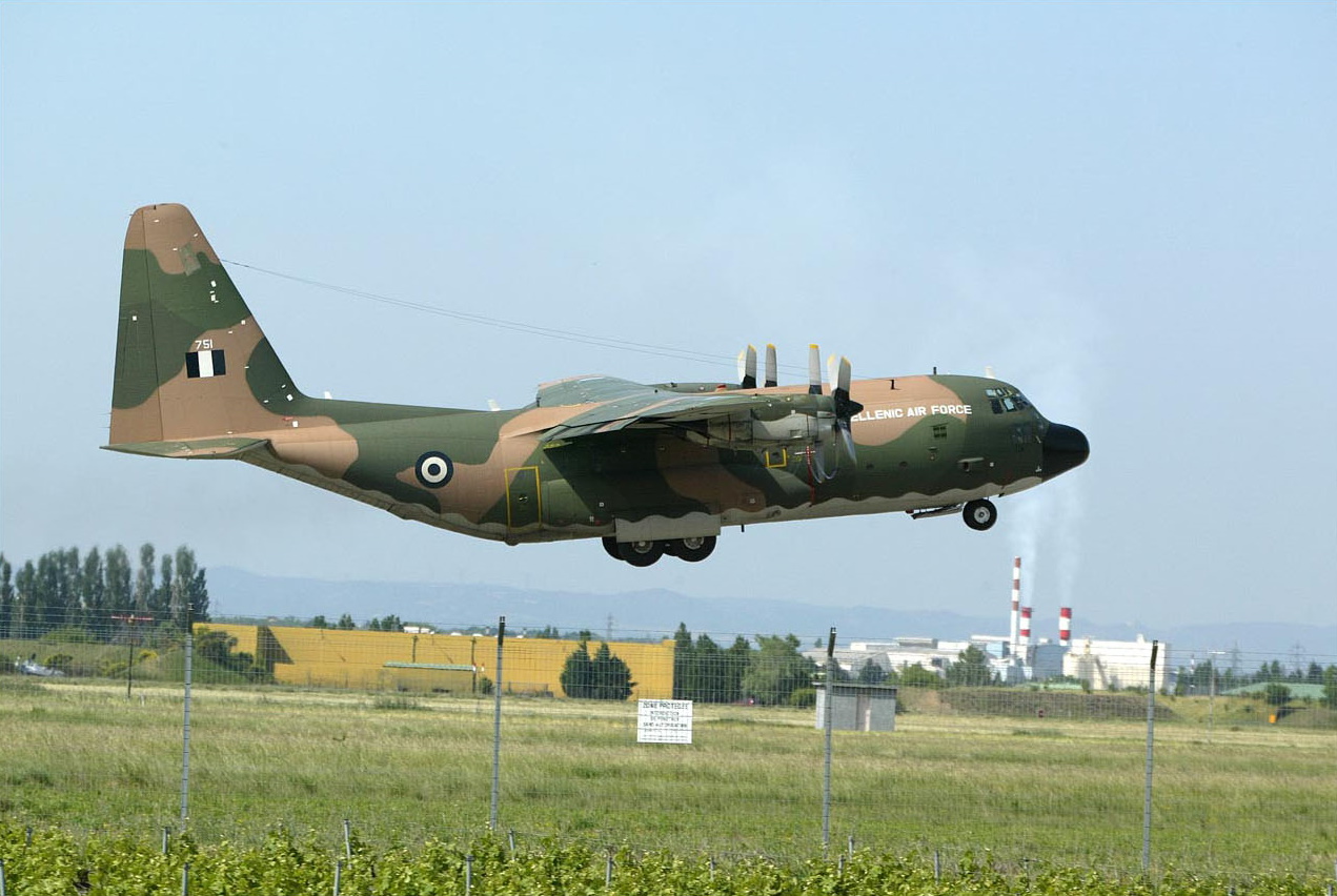 Συναγερμός στον αέρα με C-130: Επιστρέφει λόγω βλάβης  με τη 2η ΕΜΑΚ που είχε προορισμό την Τουρκία