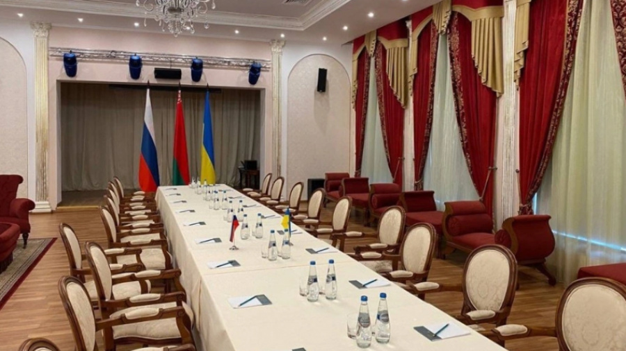 Όλα έτοιμα για να αρχίσουν οι διαπραγματεύσεις μεταξύ Ρωσίας και Ουκρανίας