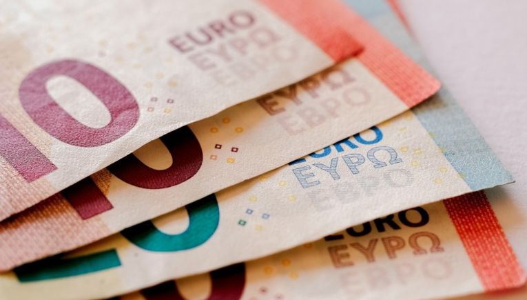 Στα 145,9 δισ. ευρώ οι συνολικές χορηγήσεις των ελληνικών τραπεζών