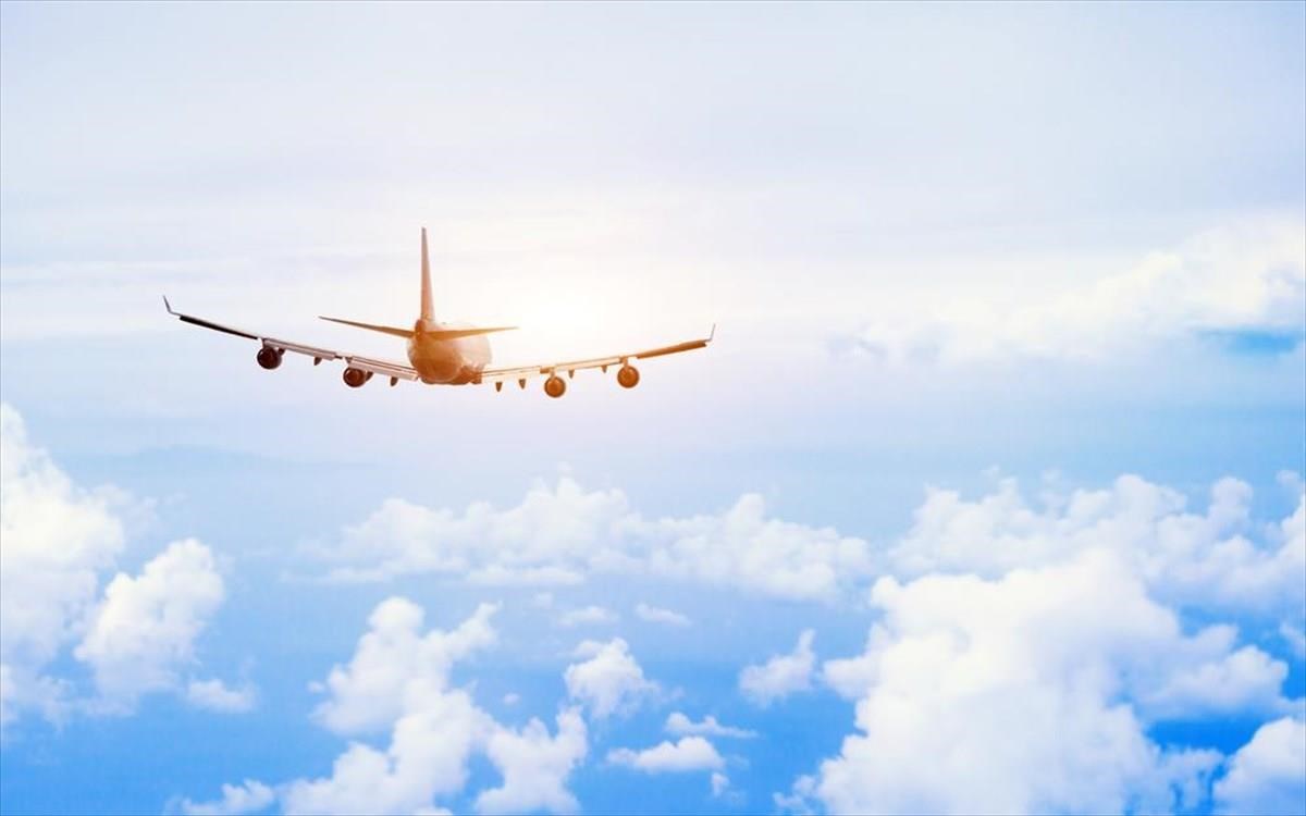 Πτήση τρόμου από Λάρνακα προς Μάντσεστερ – Γυναίκα γδύθηκε και φώναζε «Αλλάχου Ακμπάρ»