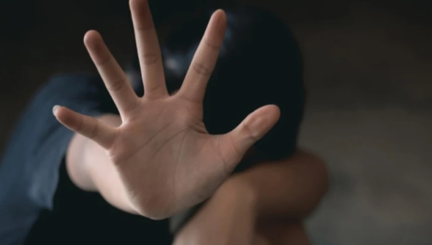 Εφιάλτης για 21χρονη στην Κρήτη – Κατήγγειλε ότι έπεσε θύμα ομαδικού βιασμού