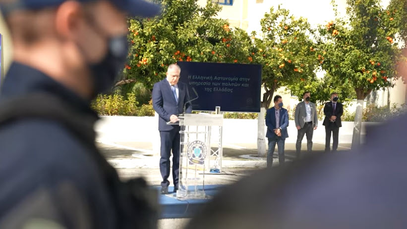 Βραβεύτηκαν αστυνομικοί και Υπηρεσίες της Ελληνικής Αστυνομίας για εξαίρετες πράξεις (βίντεο)