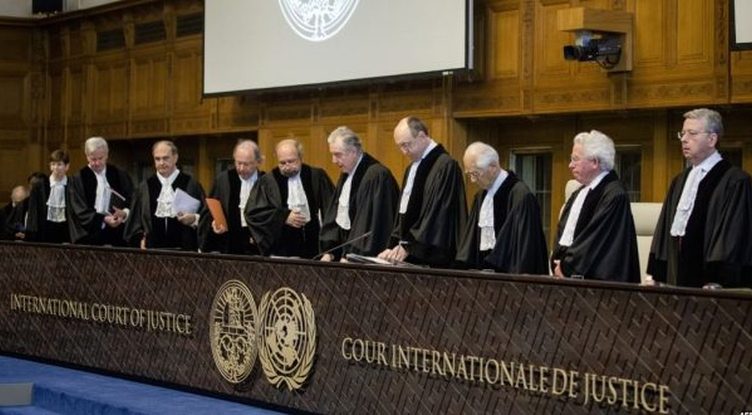O Πούτιν ενώπιον του Διεθνούς Δικαστηρίου των Ηνωμένων Εθνών