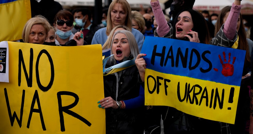 Διαδηλώσεις υπέρ της Ουκρανίας σε Ευρώπη και Αμερική
