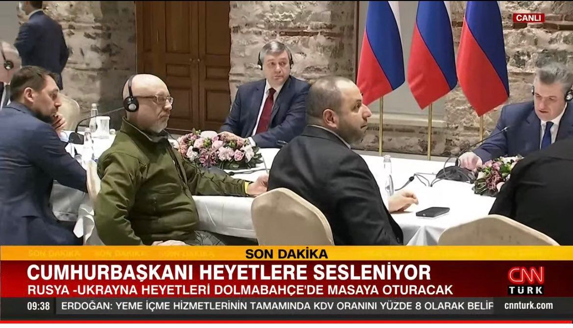 Ο Ερντογάν καλωσόρισε τις αντιπροσωπείες Κιέβου και Μόσχας – Ξεκινούν οι συνομιλίες