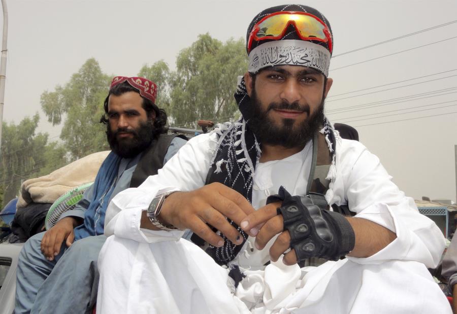 Οι Ταλιμπάν απαγορεύουν στους δημοσίους υπαλλήλους χωρίς γένια να πηγαίνουν στη δουλειά