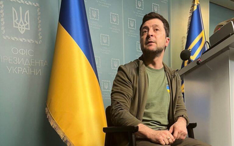 Ο πρόεδρος Ζελένσκι δηλώνει ότι επιχειρήσεις αντεπίθεσης του ουκρανικού στρατού βρίσκονται σε εξέλιξη
