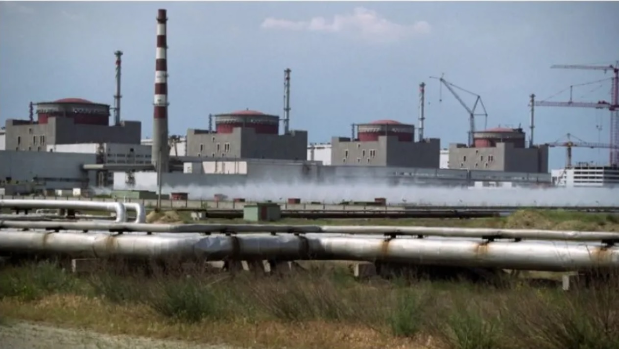 ΔΟΑΕ: Η δεξαμενή ψύξης των αντιδραστήρων στον πυρηνικό σταθμό της Ζαπορίζια έχει «αρκετό νερό για μήνες»