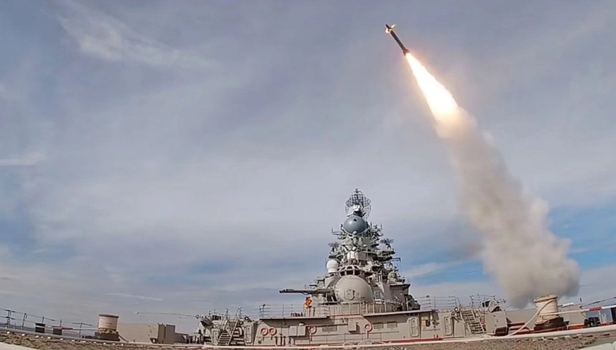 Αυτοί είναι οι υπερηχητικοί πύραυλοι που έριξε ο Πούτιν στη δυτική Ουκρανία (βίντεο)