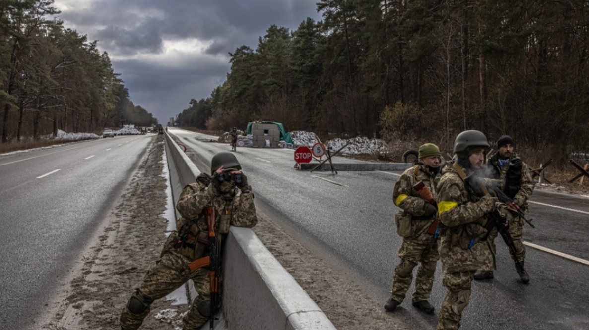 Ουκρανία: Επίθεση της Ρωσίας σε στρατιωτική βάση κοντά στα σύνορα με την Πολωνία