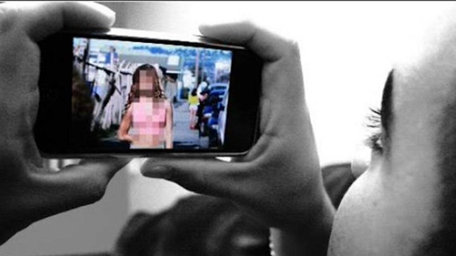Κηφισιά: Οικιακή βοηθός φωτογράφισε ανήλικα παιδιά οικογένειας και έστειλε τις εικόνες σε χρήστες του ίντερνετ