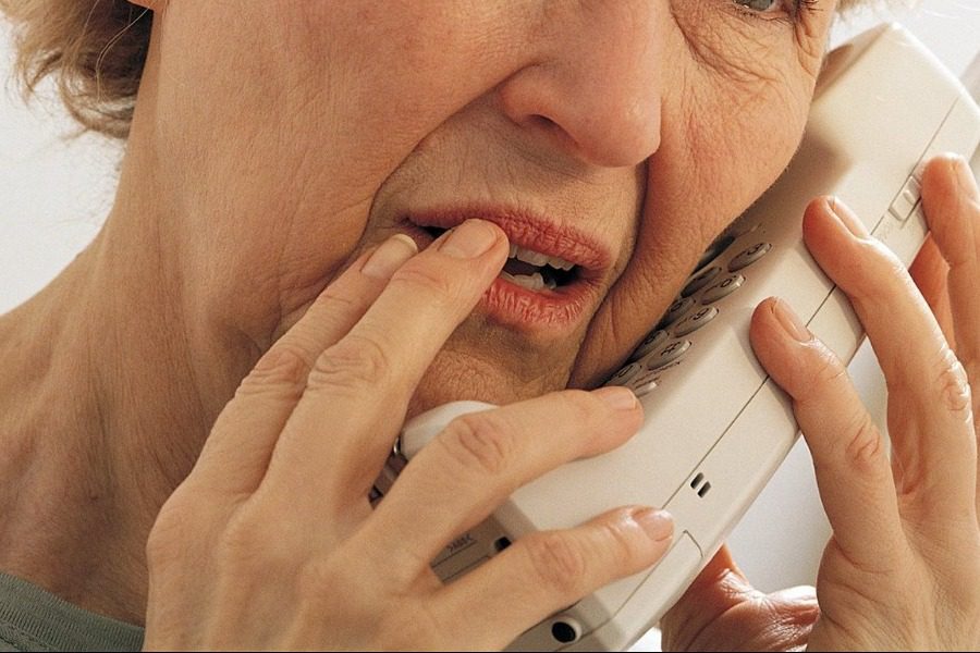 Βούλα: Καταγγελία 76χρονης για τηλεφωνική απάτη σε βάρος της – Της πήραν 130.000 ευρώ