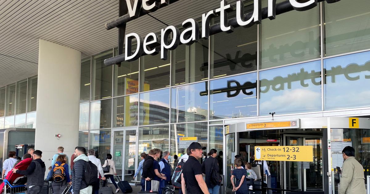 Χάος στο αεροδρόμιο του Άμστερνταμ: Δεν μπορούν να εξυπηρετήσουν τον όγκο των επιβατών