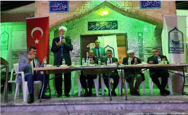 Παρών βουλευτής του ΚΙΝΑΛ σε εκδήλωση της ψευδομουφτείας Ξάνθης με φόντο την τουρκική σημαία