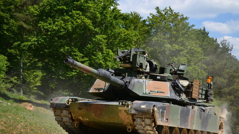 Πολωνία: Η Βαρσοβία υπέγραψε συμφωνία για την αγορά άλλων 116 αρμάτων Abrams από τις ΗΠΑ