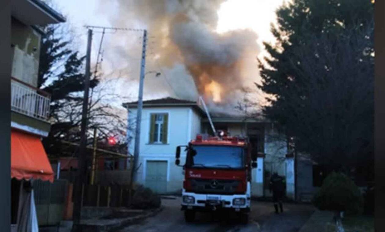Τραγωδία στην Εύβοια: Νεκρός 45χρονος μετά από φωτιά που ξέσπασε σε σπίτι