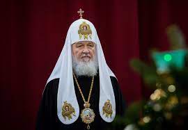 Ο Πατριάρχης Μόσχας Κύριλλος καλεί τον λαό να συσπειρωθεί γύρω από τον Βλαντίμιρ Πούτιν