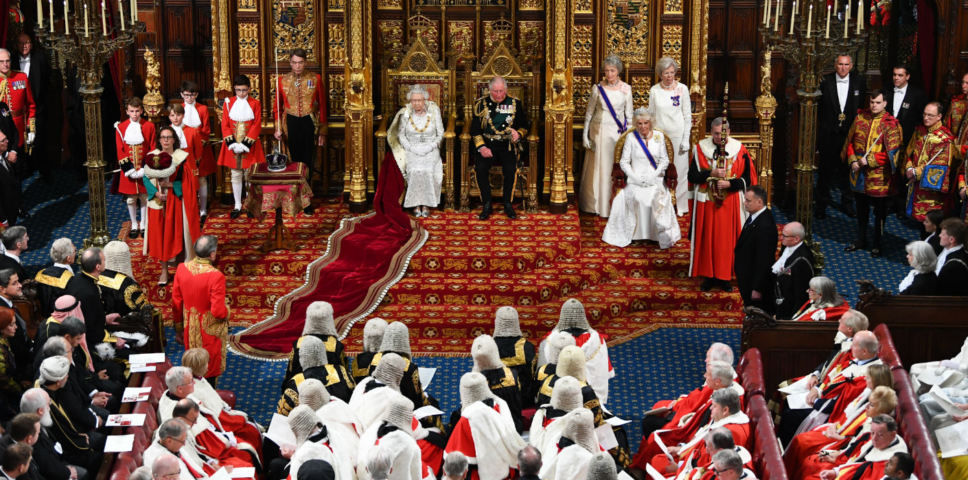 Xωρίς τη βασίλισσα Ελισάβετ αύριο η έναρξη των εργασιών του Βρετανικού Κοινοβουλίου