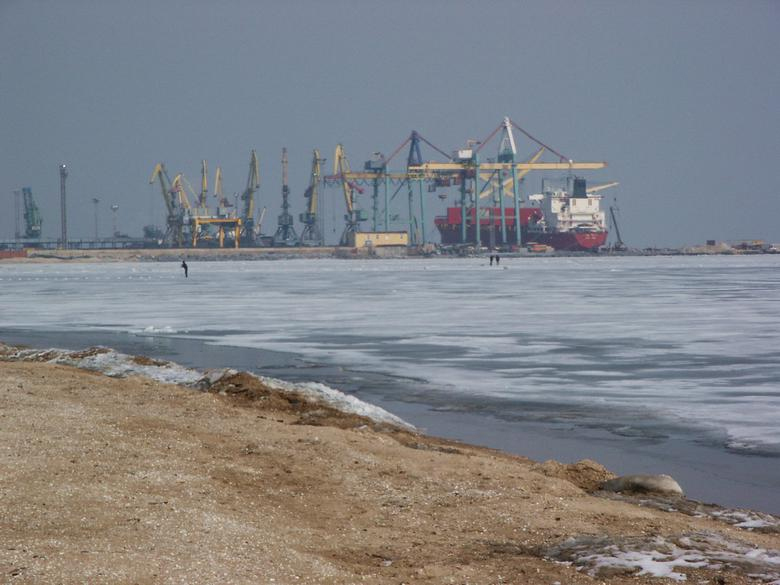 Ρωσία: "Ασφαλές και πάλι το λιμάνι της Μαριούπολης"
