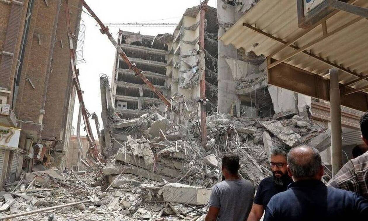 Ιράν: Τραγωδία δίχως τέλος στην Αμπαντάν - 31 οι νεκροί από την κατάρρευση του κτηρίου