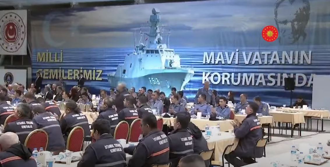 Τη ναυπήγηση «ημι-αεροπλανοφόρου» ανακοίνωσε ο Ταγίπ Ερντογάν