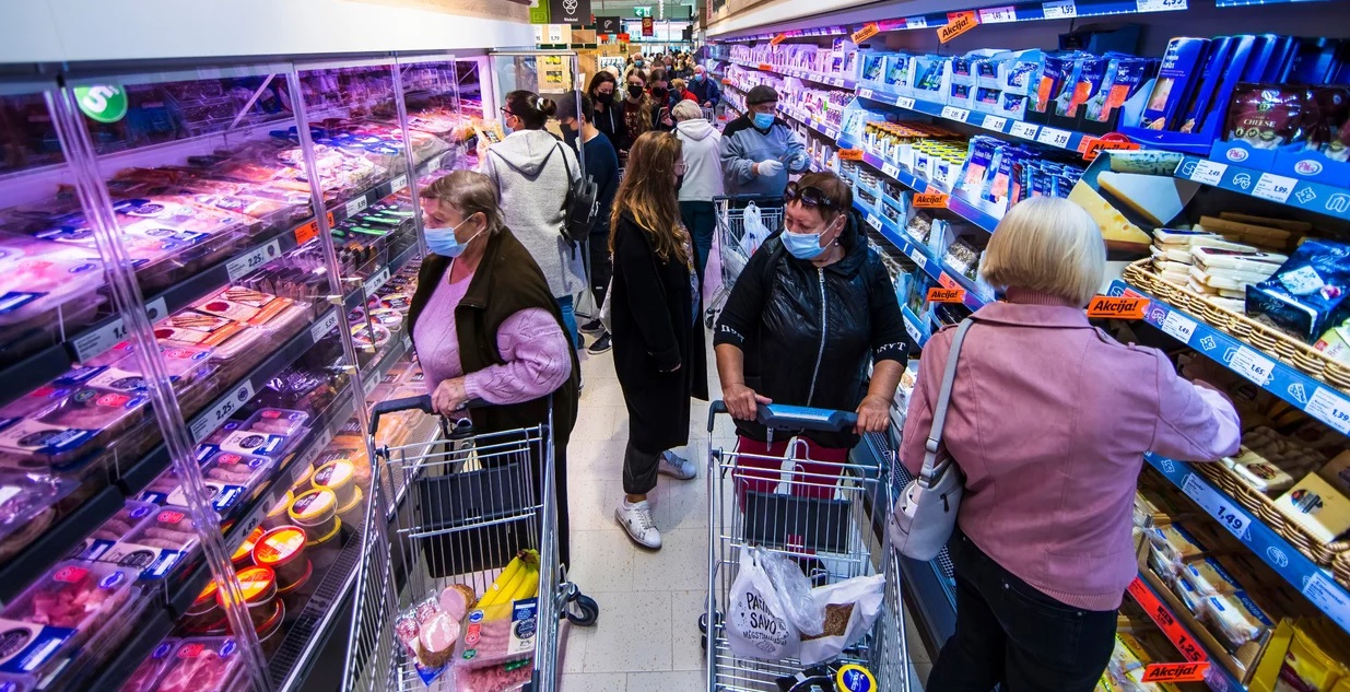Έρευνα ΙΕΛΚΑ: Ψάχνουν προσφορές στα σουπερμάρκετ