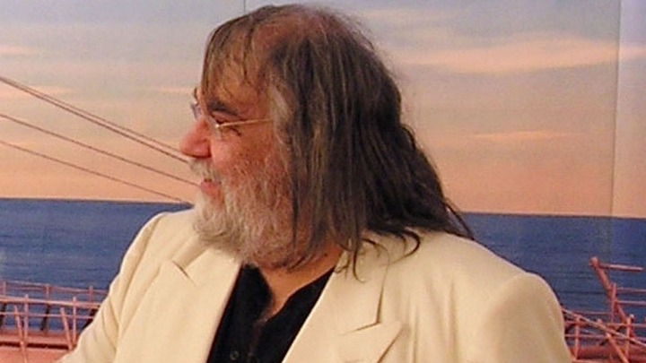 Πέθανε ο μεγάλος Έλληνας μουσικοσυνθέτης Βαγγέλης Παπαθανασίου σε ηλικία 79 ετών