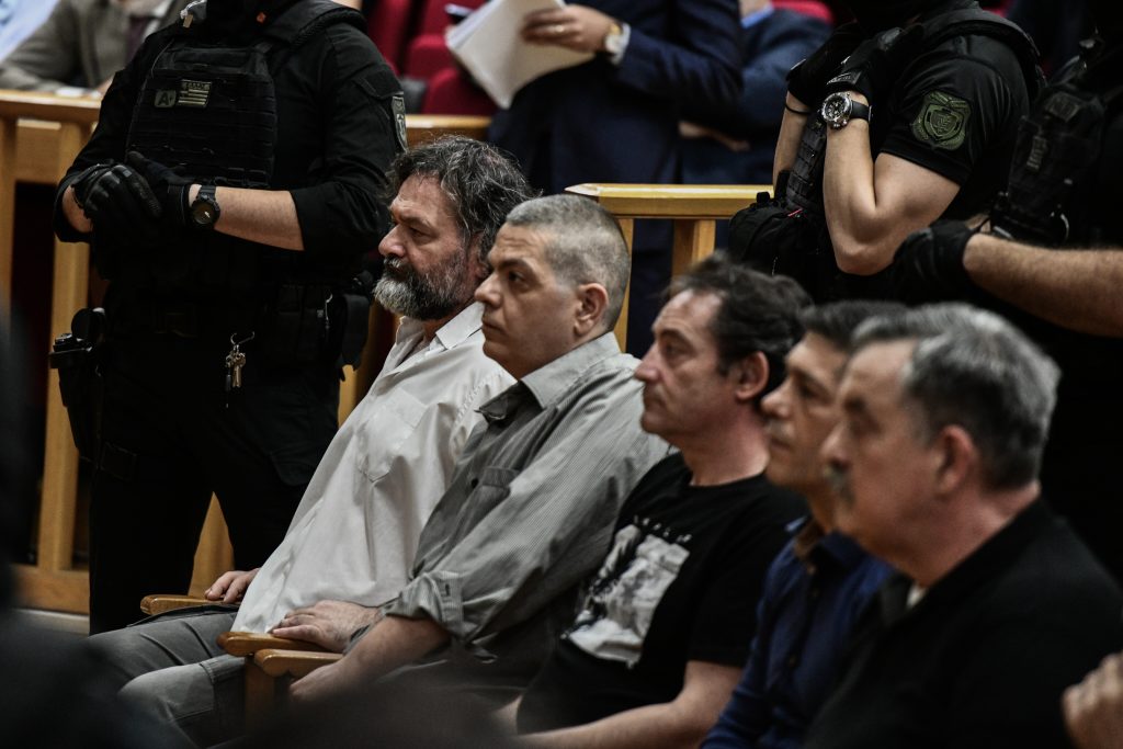 Χρυσή Αυγή: Διακόπηκε για τις 6 Ιουλίου η δίκη - Άλλοι τρεις υπέβαλαν αίτημα αποφυλάκισης