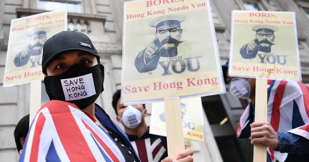 Μπόρις Τζόνσον: "Δεν θα εγκαταλείψουμε το Χονγκ Κονγκ"