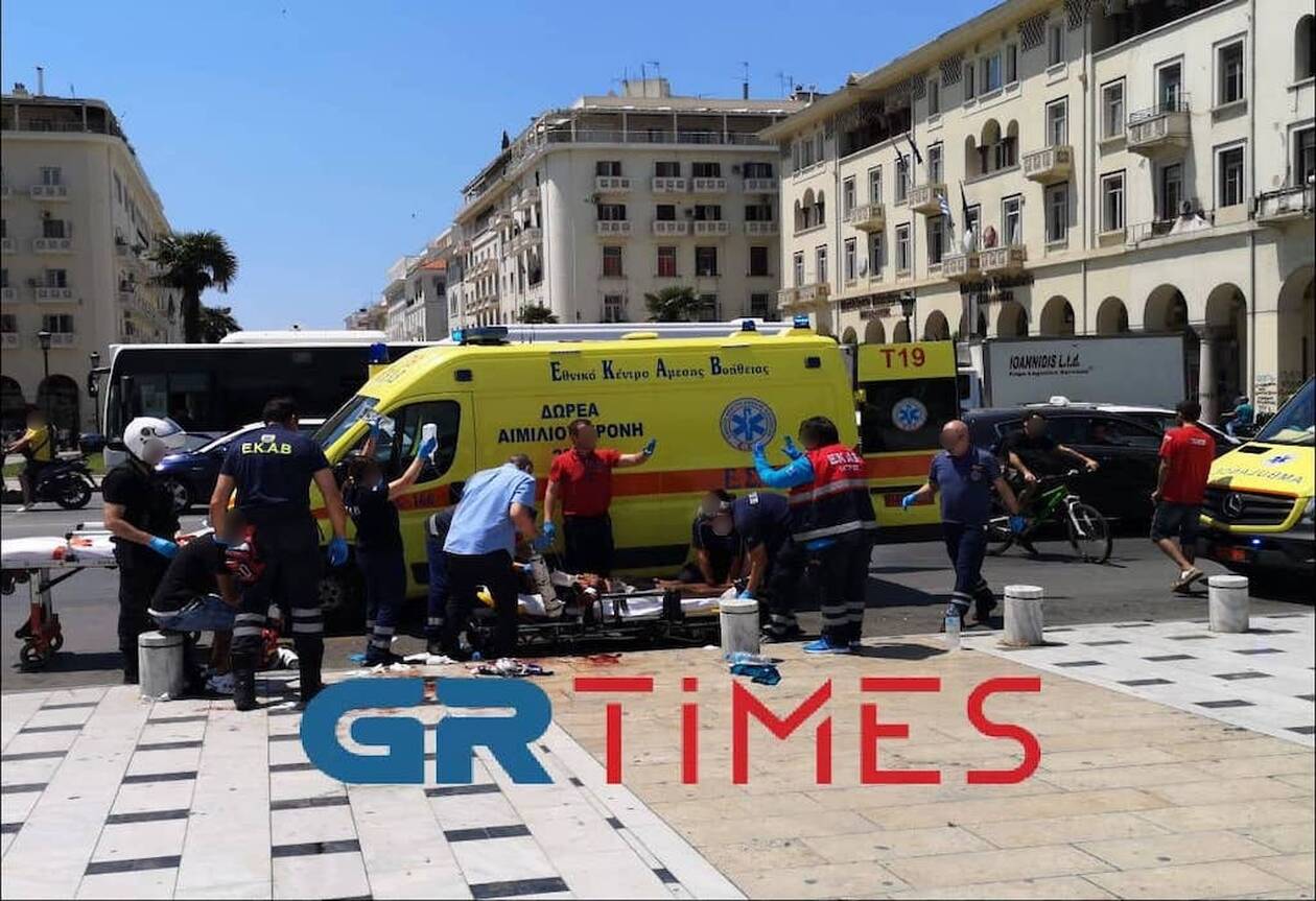 Θεσσαλονίκη: Αιματηρή συμπλοκή μεταξύ αλλοδαπών στο άγαλμα Βενιζέλου