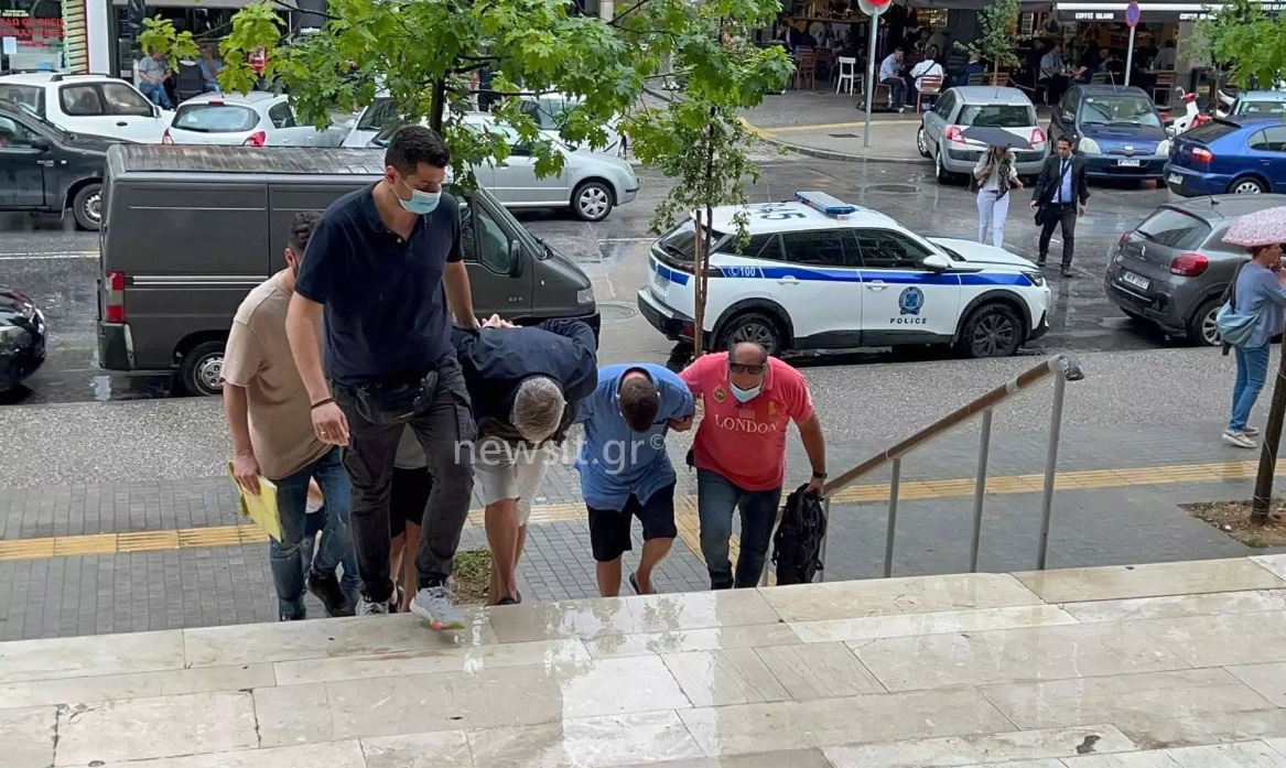 Θεσσαλονίκη: Ποιοι είναι οι τέσσερις Βρετανοί «Εσκομπάρ» που πιάστηκαν με εκατοντάδες κιλά κοκαΐνης