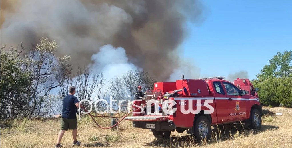 Φωτιά στην Ηλεία: Ενισχύθηκαν οι δυνάμεις – Απομακρύνονται κάτοικοι από το χωριό Άγναντα