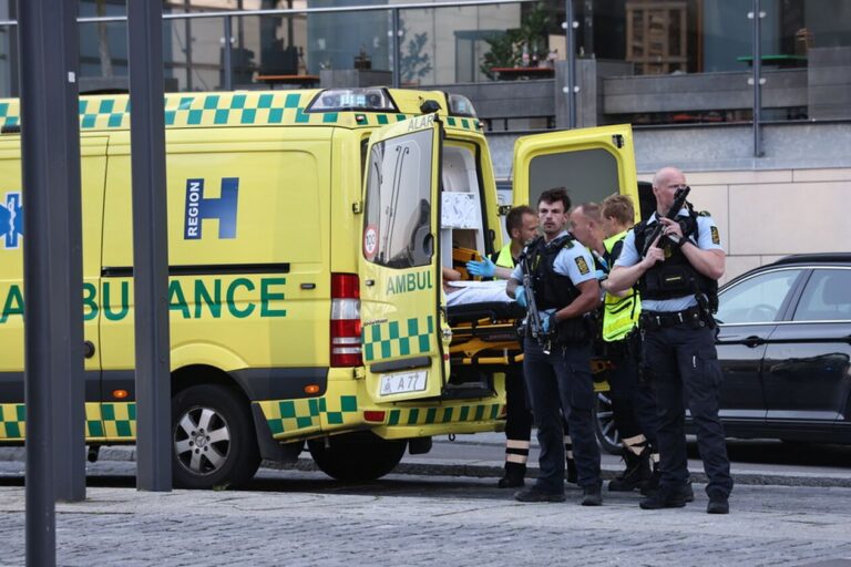 Κοπεγχάγη: 22χρονος ο ύποπτος που συνελήφθη – Αναφορές για πολλούς νεκρούς και τραυματίες