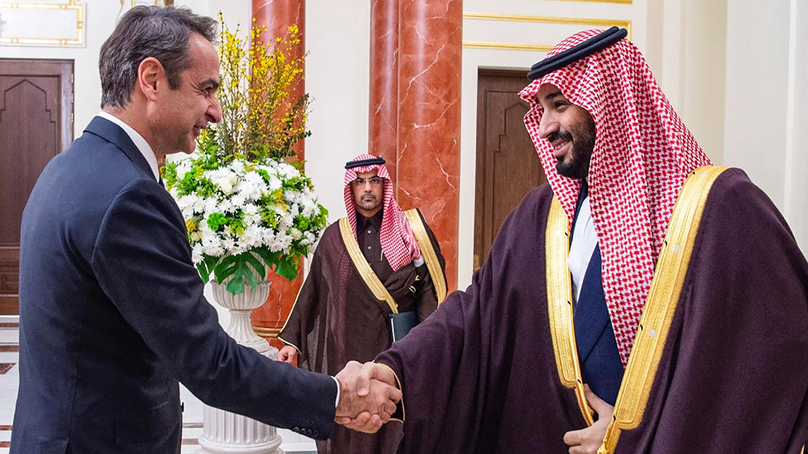 Στην Αθήνα ο πρίγκιπας-διάδοχος της Σαουδικής Αραβίας - Η συνάντηση με τον Κ. Μητσοτάκη και οι συμφωνίες που θα υπογραφούν