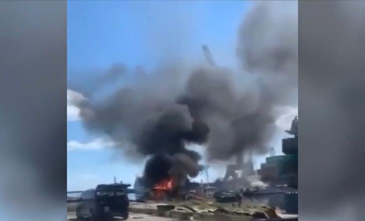 Το Λονδίνο καταδικάζει την “αποτρόπαια” επίθεση στο ουκρανικό λιμάνι της Οδησσού