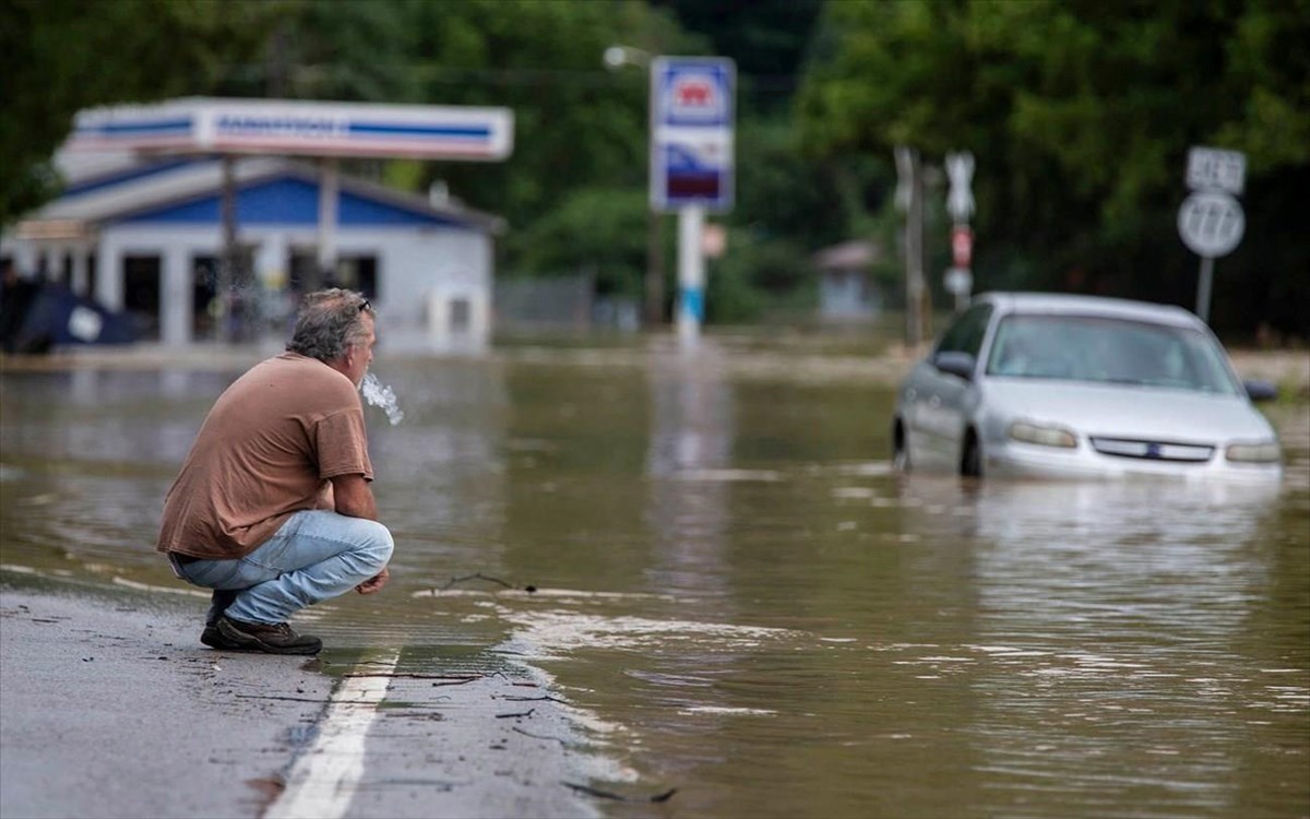 ΗΠΑ: Στο πλημμυρισμένο Κεντάκι οι νεκροί έφθασαν τους 28