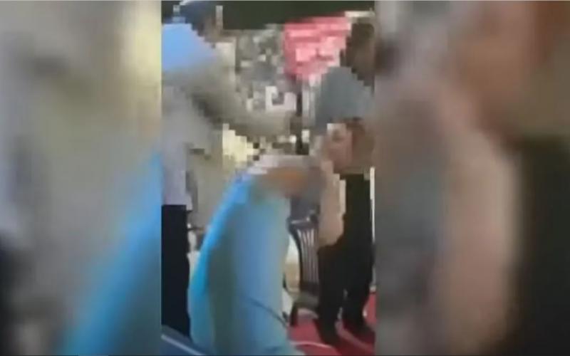 Αγρίνιο: Χαμός σε πανηγύρι στο Αγρίνιο – Κοπέλα πέταξε έξω το στήθος της -Τι έκανε ο κλαρινίστας... (βίντεο)