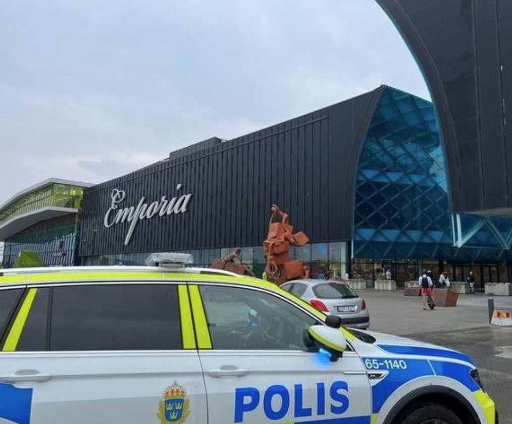 Σουηδία: Ένας νεκρός και μία τραυματίας από πυρά σε εμπορικό κέντρο στο Μάλμε - Συνελήφθη ένας έφηβος