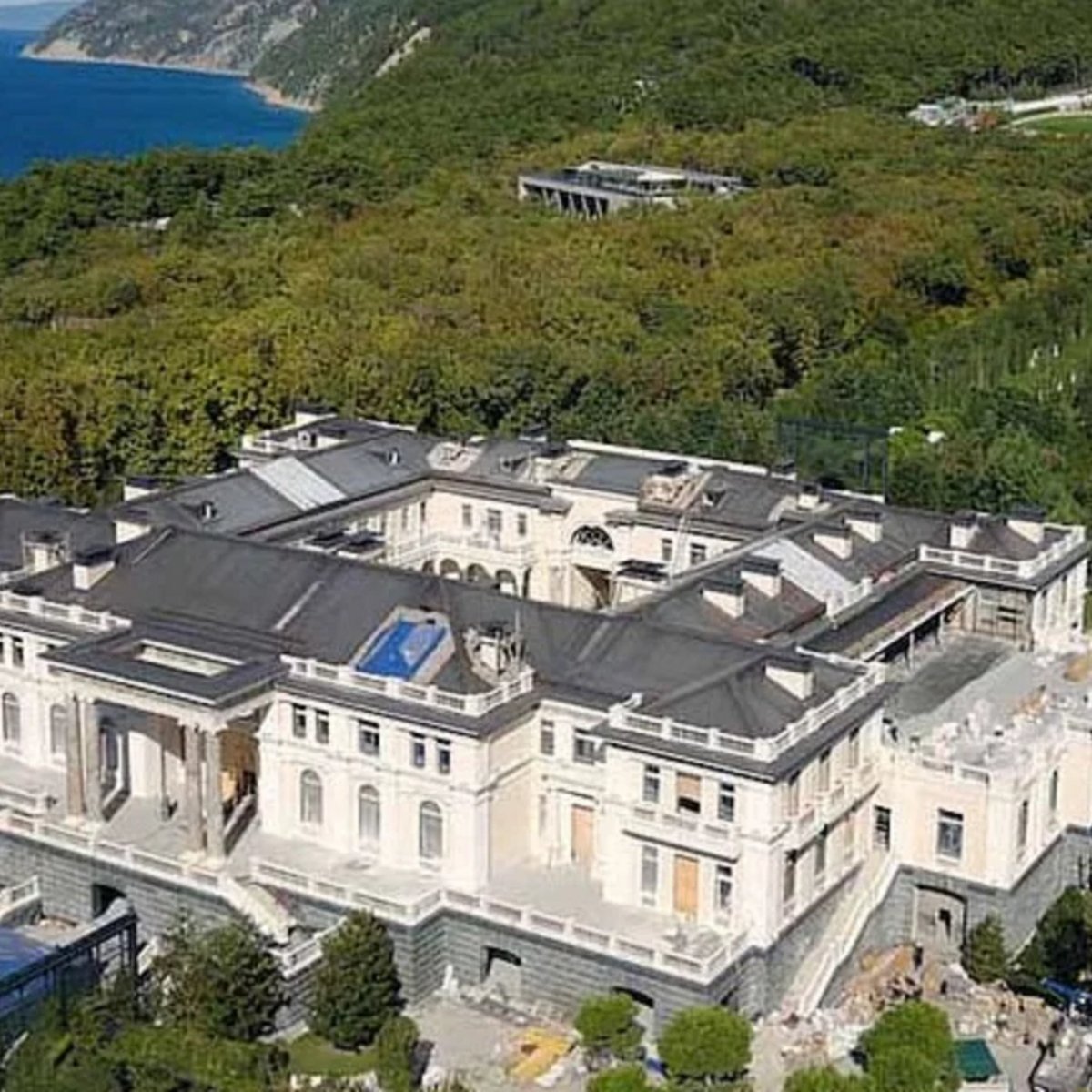 Ιταλία: Κατασχέθηκαν περιουσιακά στοιχεία αρχιτέκτονα που συνδέεται με το «παλάτι του Πούτιν»