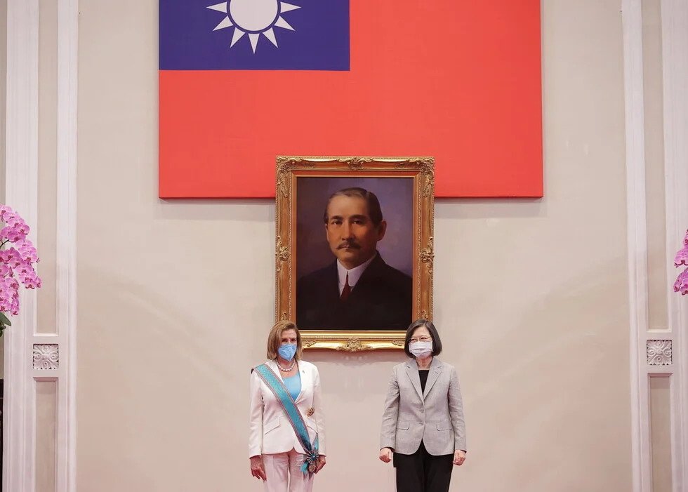 Κυρώσεις στη Νάνσι Πελόζι από την Κίνα για την επίσκεψη στην Ταϊβάν