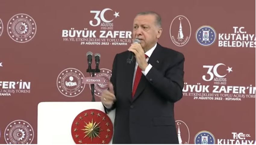 Σαρωτική νίκη του Ερντογάν δίνουν τα πρώτα αποτελέσματα στην Τουρκία