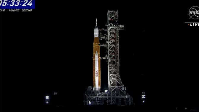 Αναβλήθηκε λόγω τεχνικού προβλήματος η εκτόξευση του πυραύλου SLS της αποστολής Άρτεμις 1 της NASA για τη Σελήνη