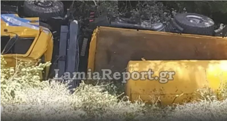 Εύβοια: Φορτηγό έπεσε σε γκρεμό 30 μέτρων - Νεκρός ο οδηγός, στο νοσοκομείο ένας 12χρονος (φωτο)